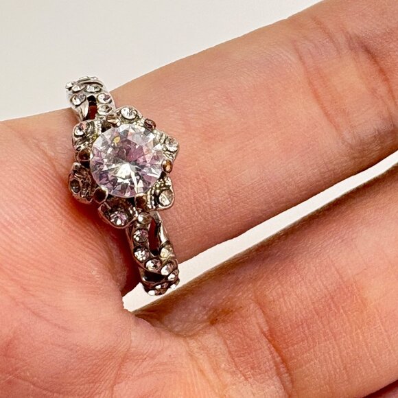 VTG Sterling Silver 925 Cubic Zirconia Fancy Border Prong Set Ring Size 8.25 - Picture 12 of 14